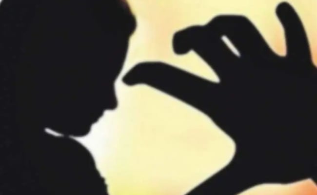 Guru Sambilan Cab*l, Perk*sa Dua Pelajar Ketika Perkhemahan