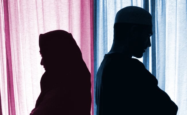 Wanita Dedah Suami Gaji RM1,200 Kahwin Diam-Diam Di Thailand, Netizen Tempelak – ‘Bini Satu Pun Tak Mampu Tanggung’