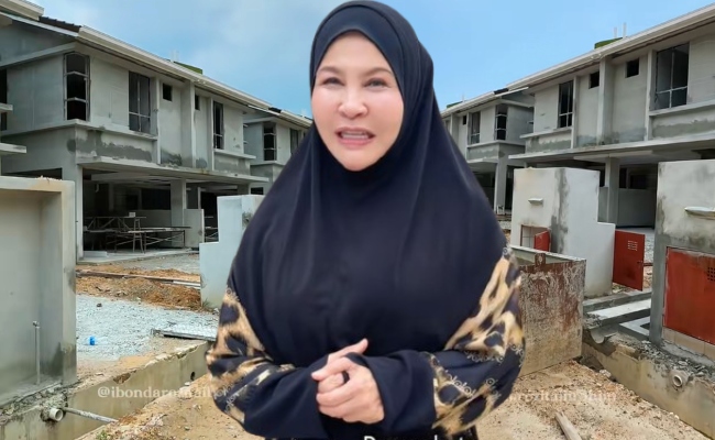 Bonda Rozita Beli Dua Blok Rumah Teres 2 Tingkat Untuk Hargai Staf Cemerlang – ‘Mereka Bagai Keluarga Kepada Saya’