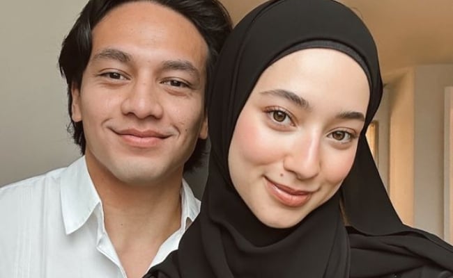 Ameera Khan Berpakaian Serba Hitam, Netizen Buat Spekulasi – ‘Pergi Kursus Kahwin Ke?’