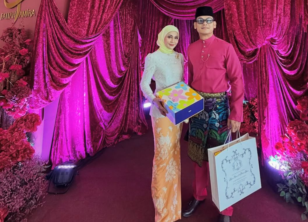 Fasha Sandha Minta Netizen ‘Move On’, Kongsi Hukum Hadiri Majlis Kahwin Wajib – ‘Amira & Fattah Melayan Kami Dengan Baik’