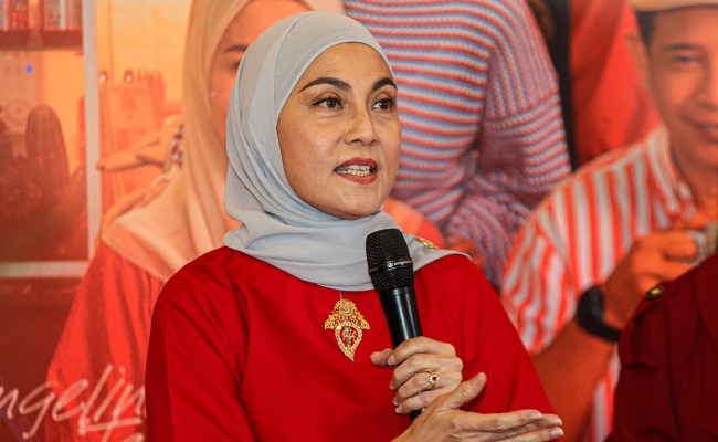 [VIDEO] ‘Saya Tak Pernah Tinggal Solat Sebab Tak Nak Siakan Permulaan Yang Bagus’ – Angeline Tan