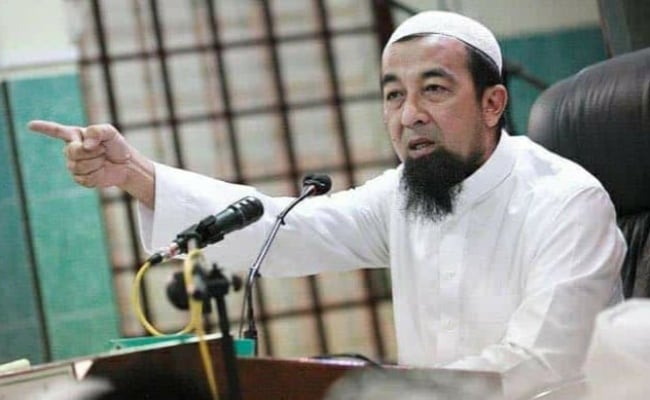 [VIDEO] ‘Bila Mak Atau Ayah Buat Salah, Anak Boleh Tegur & Nasihat’ – Ustaz Azhar Idrus