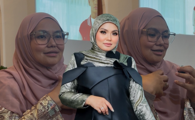 ‘Apa Yang Saya Tulis Adalah Luahan, Hidup Takkan Lari Dari Orang Berhasad Dengki’ – Siti Saerah