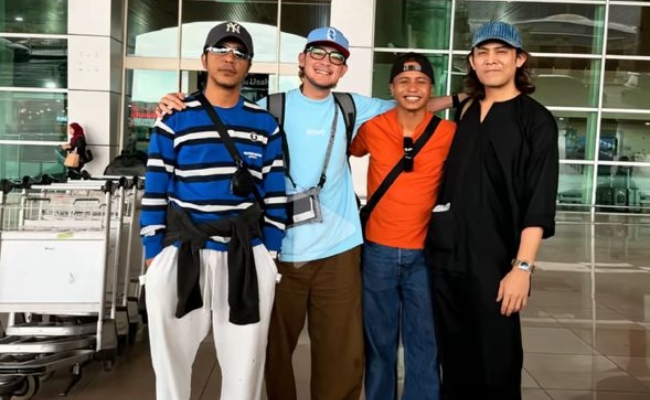 Aril Pilus, Hazama & Akim Ahmad Ziarah Hafiz Suip, Netizen Sifatkan Sahabat Sebenar – ‘The Real Blood Brothers’