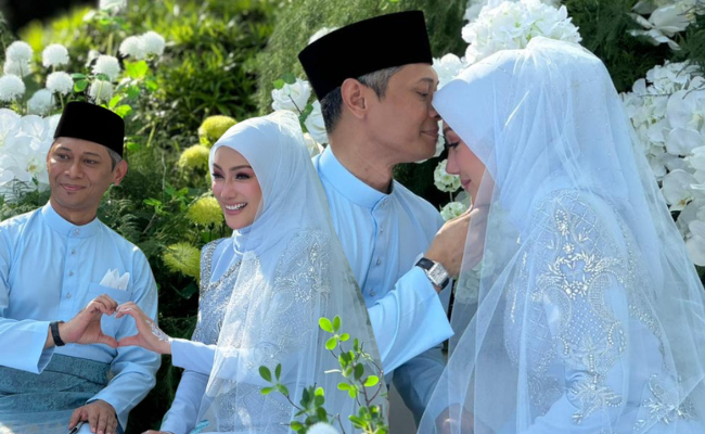 [VIDEO] Erra Fazira Sah Milik Mr E Dengan Satu Lafaz, Terima 24 Dinar Emas Sebagai Mas Kahwin