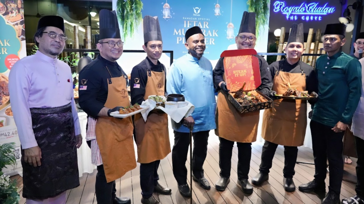 #OBCallingFoodies: Senario ‘Approve’ Berbuka Ala Premium, Me’nate Perkenal Iftar Mubarak Platter