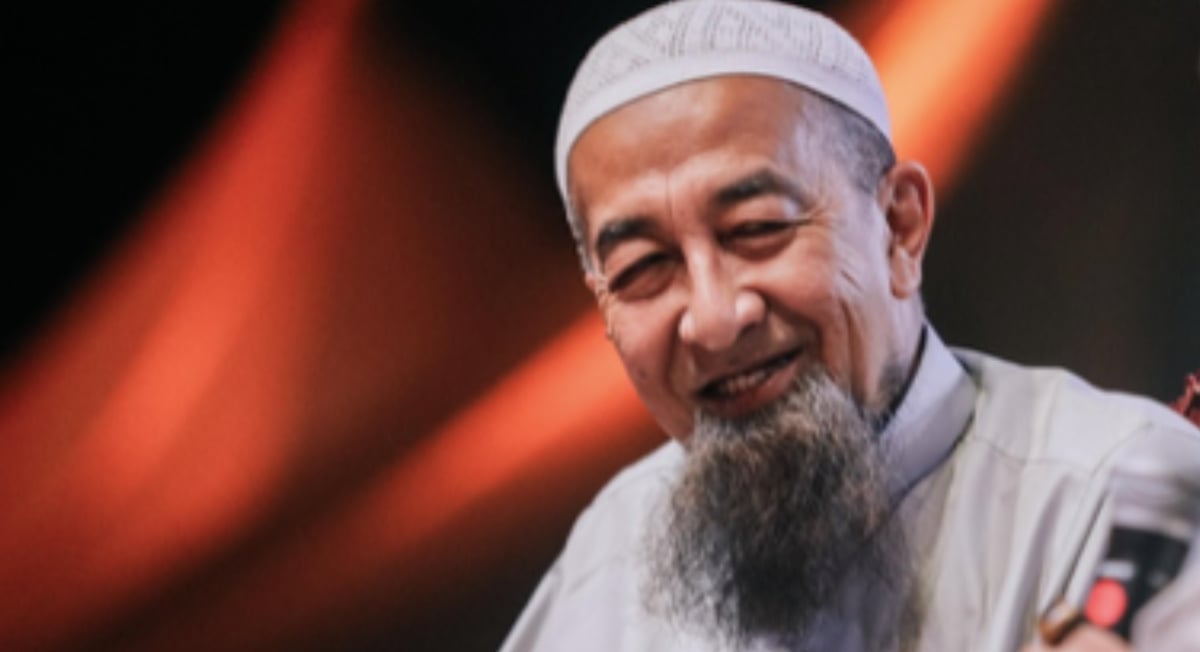 [VIDEO] 6 Jersi Piala Dunia Ada Lambang Salib? Ustaz Azhar Idrus Jelaskan Hukum Memakainya 