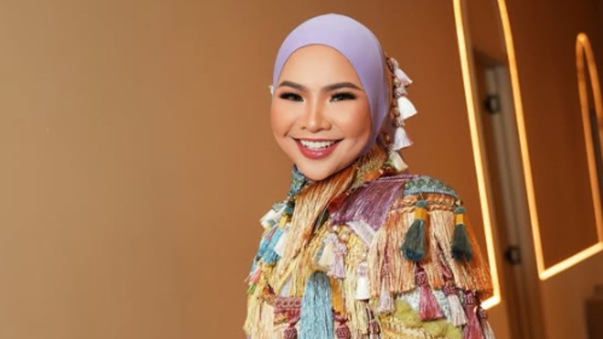 Reaksi Aina Abdul Dipuji Sorot Perhatian, Sempat Berseloroh – ‘Jangan Fikir Saya Tidak Baca’