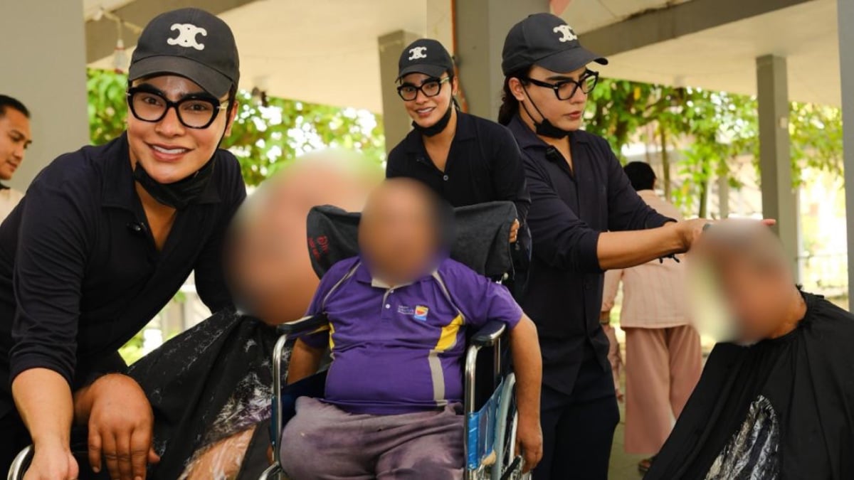 [VIDEO] Tutup Salun Demi 40 Warga Emas, Diva M Anggap Amal Saham Akhirat