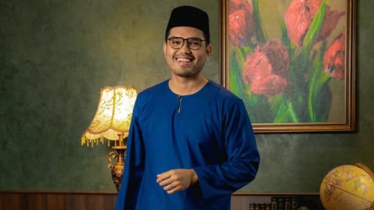 Khairul Aming Taja Trip Ke Itali Untuk Lima Pembeli Terawal –  ‘Boleh Bawa Plus One’