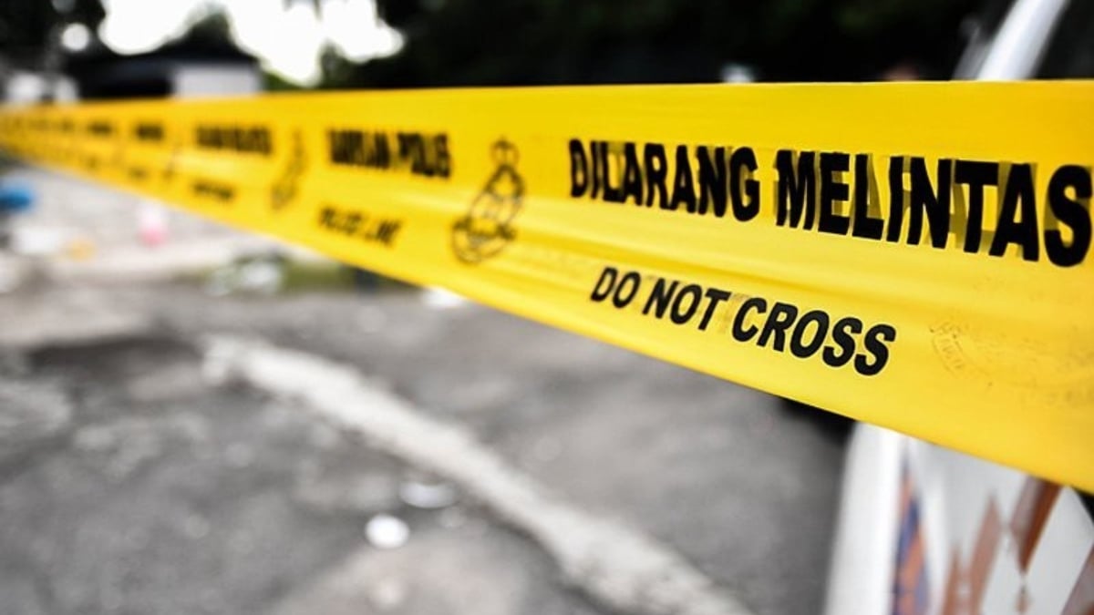 Pelajar Tingkatan Dua Cedera, Dit*kam Rakan Sekelas Dengan Kerambit
