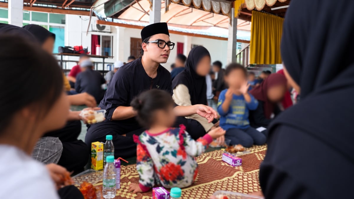 Diva M Amal Kongsi Rezeki Setiap Jumaat – ‘Tak Perlu Tunggu Ada Banyak Baru Hendak Memberi’