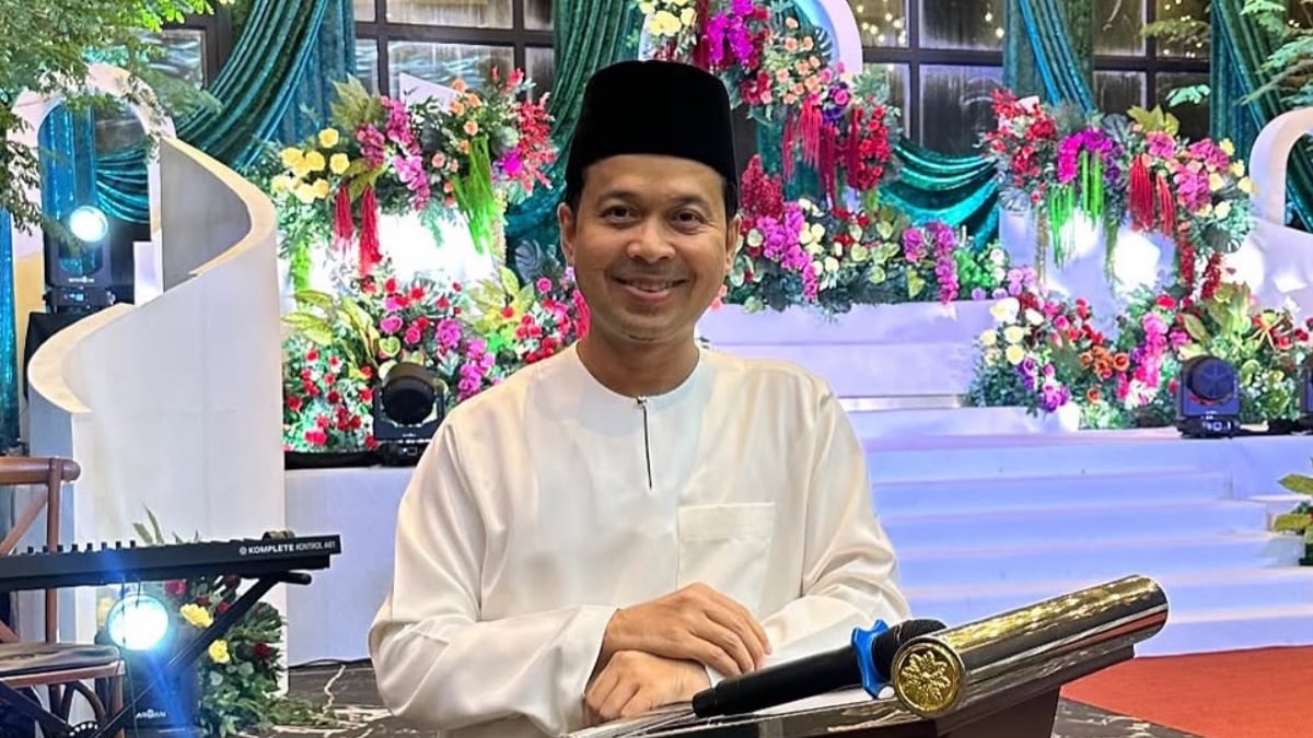 Fedtri Yahya Tegur Individu Kecewa Terima ‘Salam Kaut’ Sedikit – ‘Takut Zaman Akan Datang Yang Miskin Tak Dijemput’