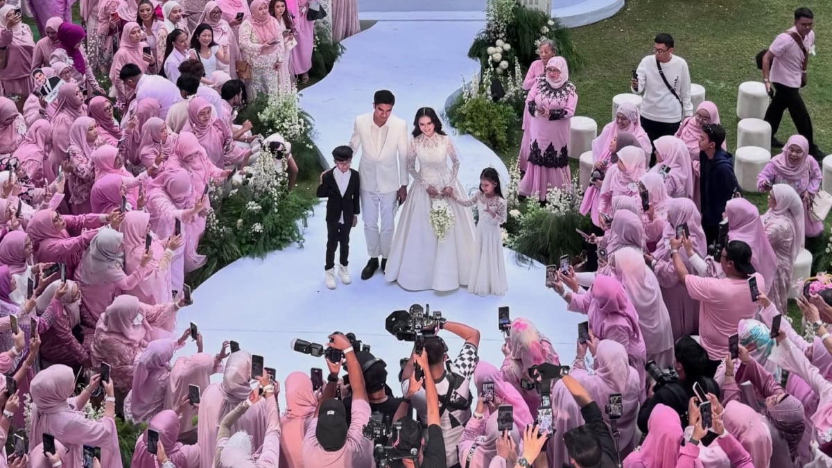 Syed Saddiq & Bella Astillah Anjur Majlis Khas Buat Peminat Selepas Nikah, Tuai Pujian Ramai